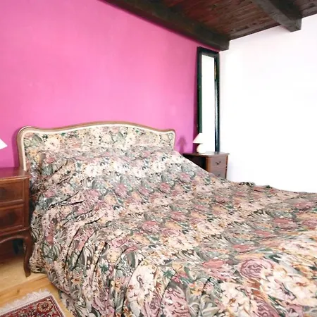 Charming In With Private Pool Jezera