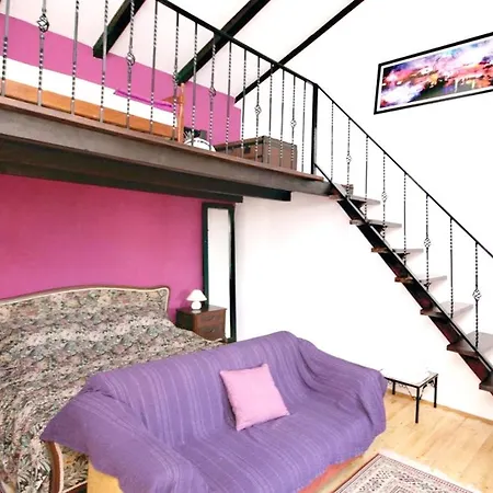 Charming In With Private Pool