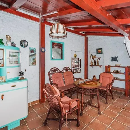 Villa Charming In With Private Pool