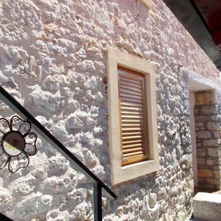 Charming In With Private Pool * Jezera