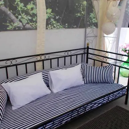 Charming In With Private Pool * Jezera