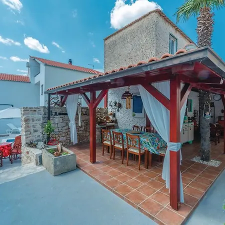 Villa Charming In With Private Pool Jezera