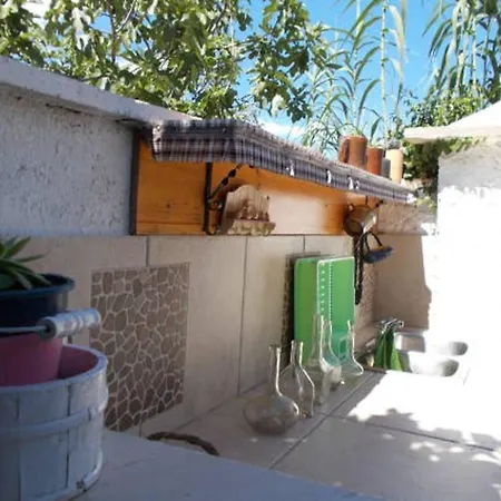 Villa Charming In With Private Pool