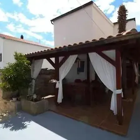 Charming In With Private Pool Villa Jezera