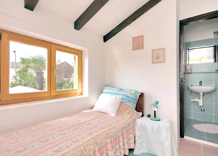 Villa Charming In With Private Pool