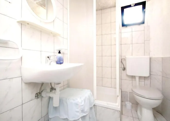 Charming In With Private Pool *